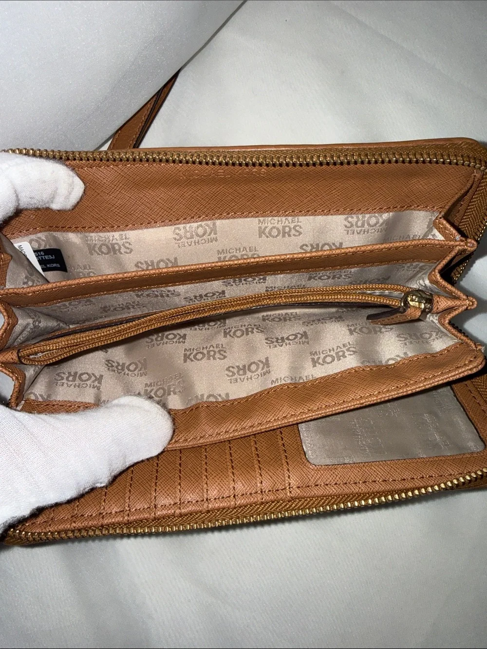 Michael Kors Jet Set Large Zip Around Continental Wallet